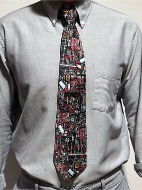 Smithsonian Institute Computer Circuit Board Tie